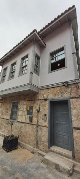VILLA CASTLE INN